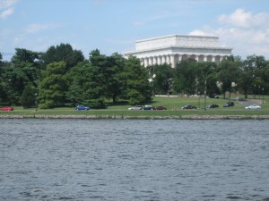 Lincoln Monument from Potomac River Cruise