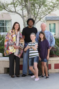 (back row, L-R) Kate Arrizza, SFSM Director of Education; Tim Mitchell, CCE artist and Dave Tripp, CCE artist. (front row, L-R) Madison Payne, 5th; Kayla Blake, 5th grade