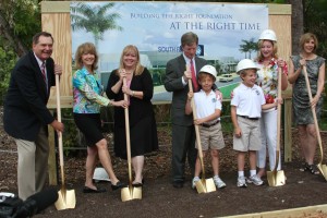 Lew Crampton, Shelley Vana, Paulette Burdick, Matt Lorentzen, Charlie Lorentzen, Harrison Fisher, Frances Fisher and Mayor Jeri Muoio