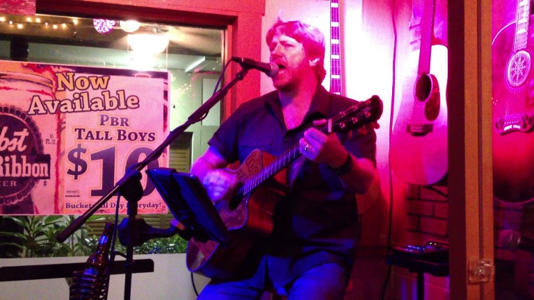 May, 2014 – Steve Willey plays “Sweet Home Alabama”