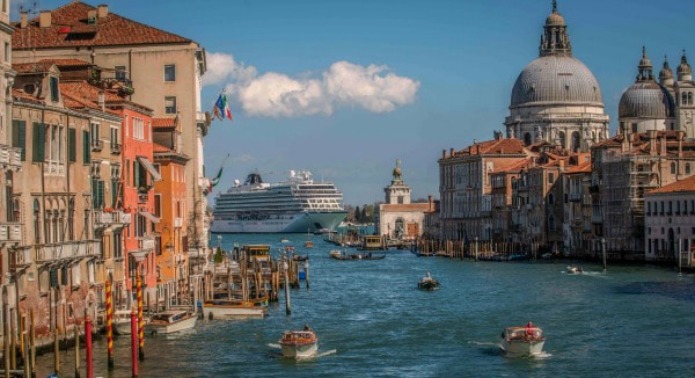 Viking Star in Venice