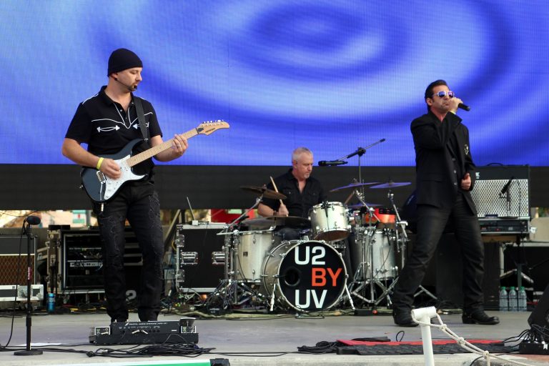 Sunday On The Waterfront: Tribute to U2