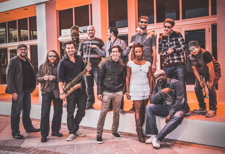 Sunday on the Waterfront: The Resolvers