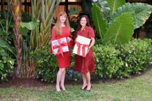 Junior League of the Palm Beaches’ Deck the Palms Boutique Market Moves Outside to Palm Beach Outlets – Nov 20th and 21st