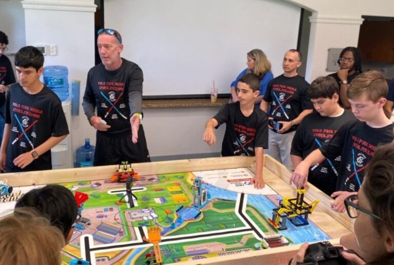 Polo Park Middle Schoolers at FIRST LEGO League Kick Off