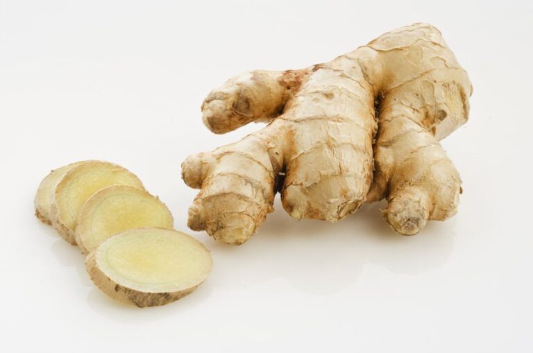 From Root to Spice: Here’s How to Grow Ginger At Home