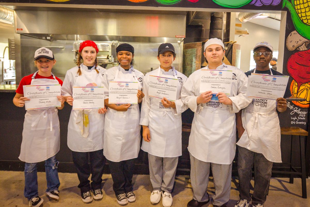 Young Culinary Stars Shine at Dish It Out!